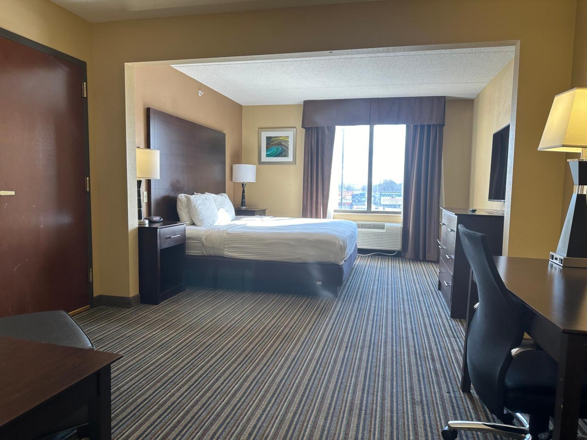 Best Western Plus Harrisburg East Inn&Suites Extérieur photo