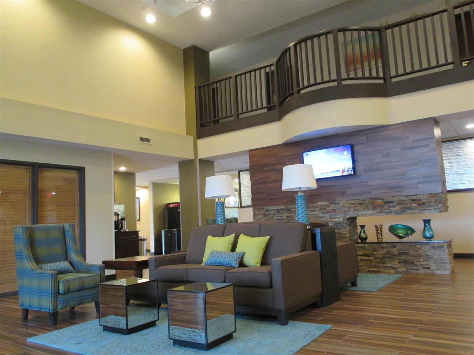 Best Western Plus Harrisburg East Inn&Suites Extérieur photo